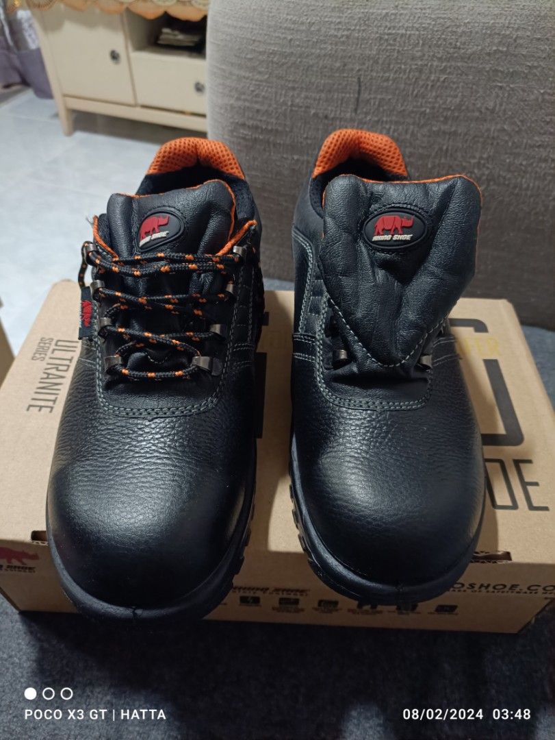 Rhino safety shoes 2025