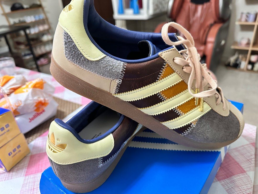 adidas gazelle silver green womens Adidas Gazelle Bold Atmos Black White Gum main image 1
