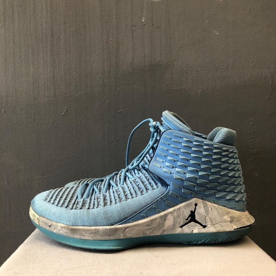 Aj 32 unc sales