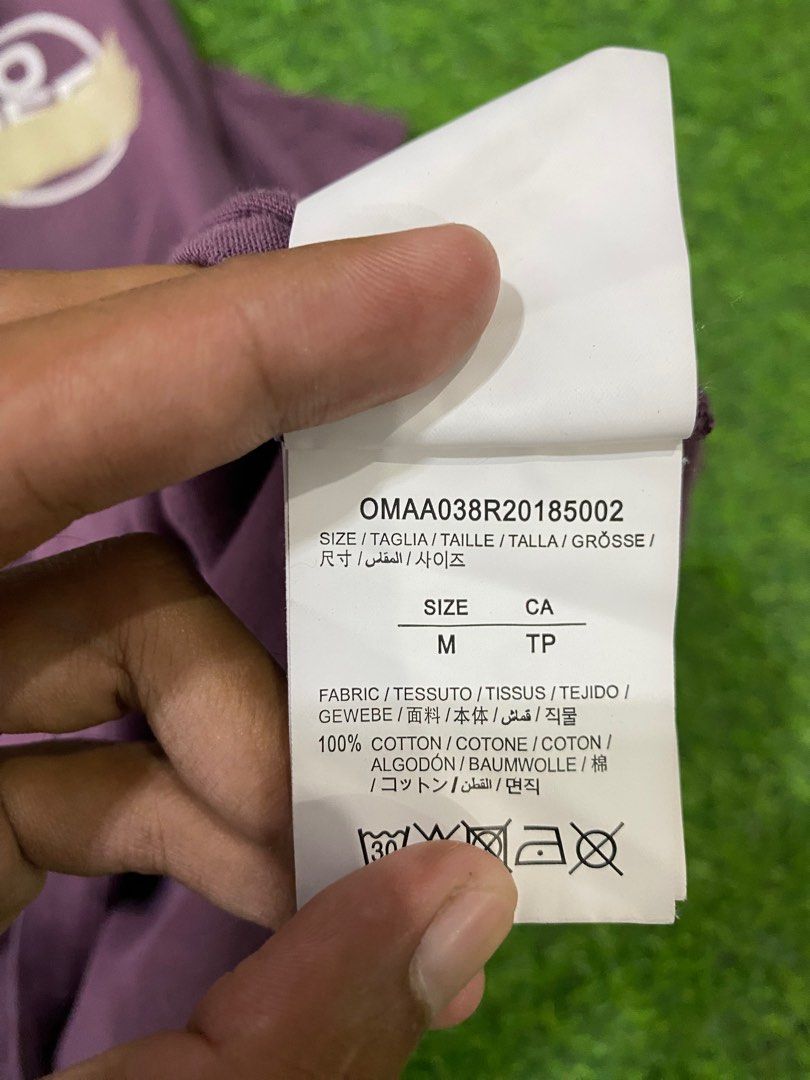 AUTHENTIC OFF WHITE TAPE SHIRT (Category: Tshirts & Polo Shirts ) located in Pinamalayan. Submitted by initialthriftstore (Listing ID 1317639958, Image 3). Description: FOR SALE‼️ Authentic Off White Shirt VERY GOOD Condii Dimes: 31x24 ✅ Color Rate: 9.5/10 ✅ Issues: Pm lang po mga boss very minimal ✅ Pm lang po sa may gusto mga boss 😇.