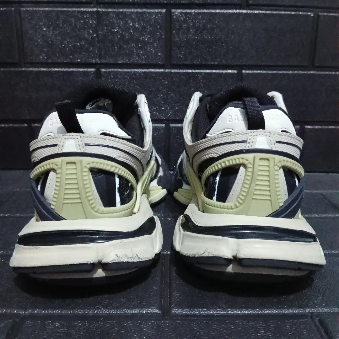 BALENCIAGA inspector mule 41(26.5～27cm) Balenciaga Balenciaga Inspector Mule | Grailed
