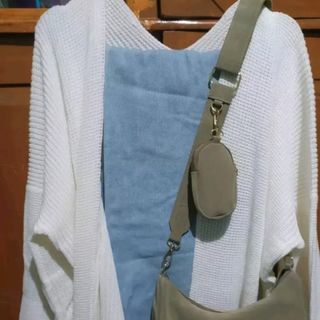 (Kategori: ) berada di . Dikirim oleh propertouse (ID iklan 1317663791, Gambar 1). Deskripsi: .