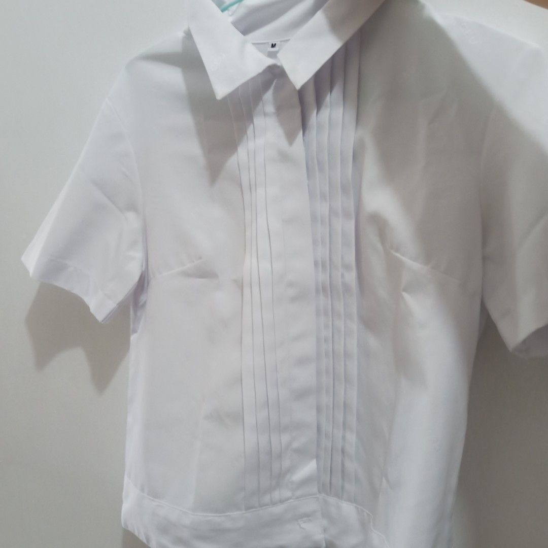 CEU MEDIUM SIZED SCIENCE DAILY UNIFORM (Category: Blouses) located in Manila. Submitted by hashasbaby03 (Listing ID 1317674359, Image 1). Description: Slightly used. 1st sem lang nagamit, lumipat na ng school. Originally from CEU. W/watermark Price is negotiable. Pwedeng tumawad. ibigay ko na kapag nagkasundo. ty.