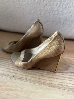 (Category: ) located in . Submitted by missnyc (Listing ID 1317674888, Image 1). Description: .