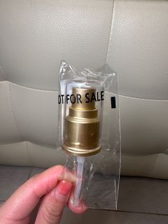 （分類：）位於 。 由 luxuaryforus 提交（商品編號 1317662684，圖片 1）。簡介： 。