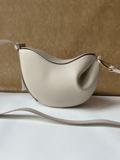 (Kategori: ) berada di . Dikirim oleh kiano_shoes (ID iklan 1317544615, Gambar 1). Deskripsi: .