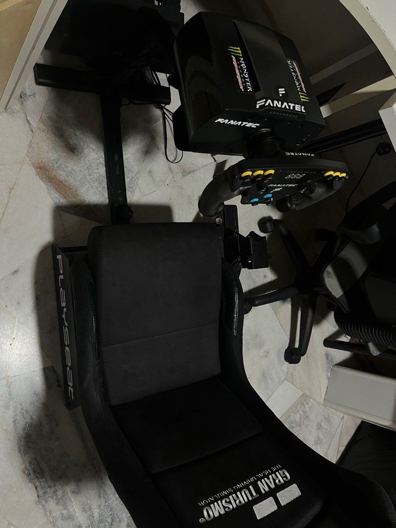 Gran turismo playseat and fanatec csl elite ps4 set