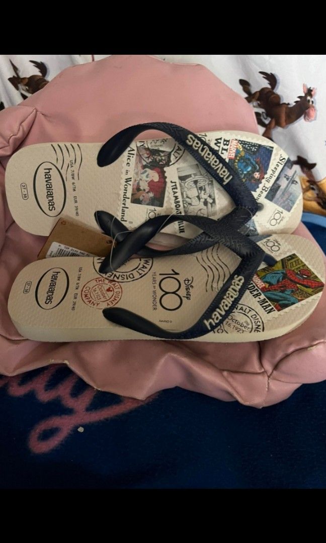 Havaianas LTD edition slippers Women s Fashion Footwear Slippers and slides on Carousell