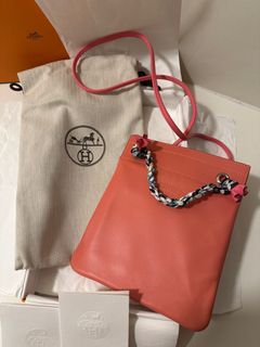（分類：）位於 。 由 ursula_chan 提交（商品編號 1317674019，圖片 1）。簡介： 。
