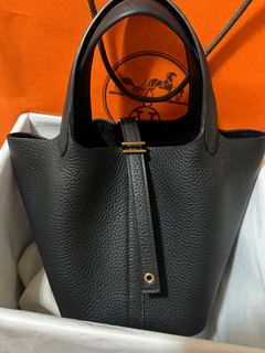 （分類：）位於 。 由 conniechaan 提交（商品編號 1317682278，圖片 1）。簡介： 。