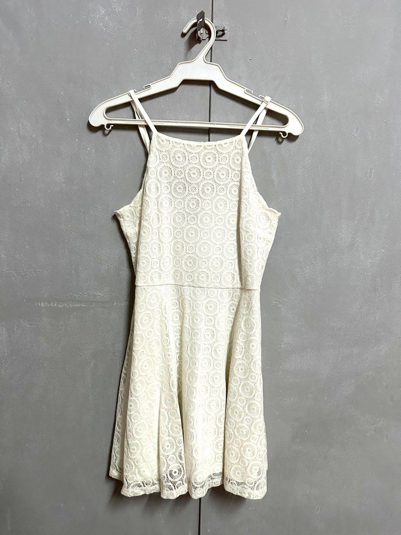 H M White Halter Dress Women s Fashion Dresses Sets Dresses on Carousell