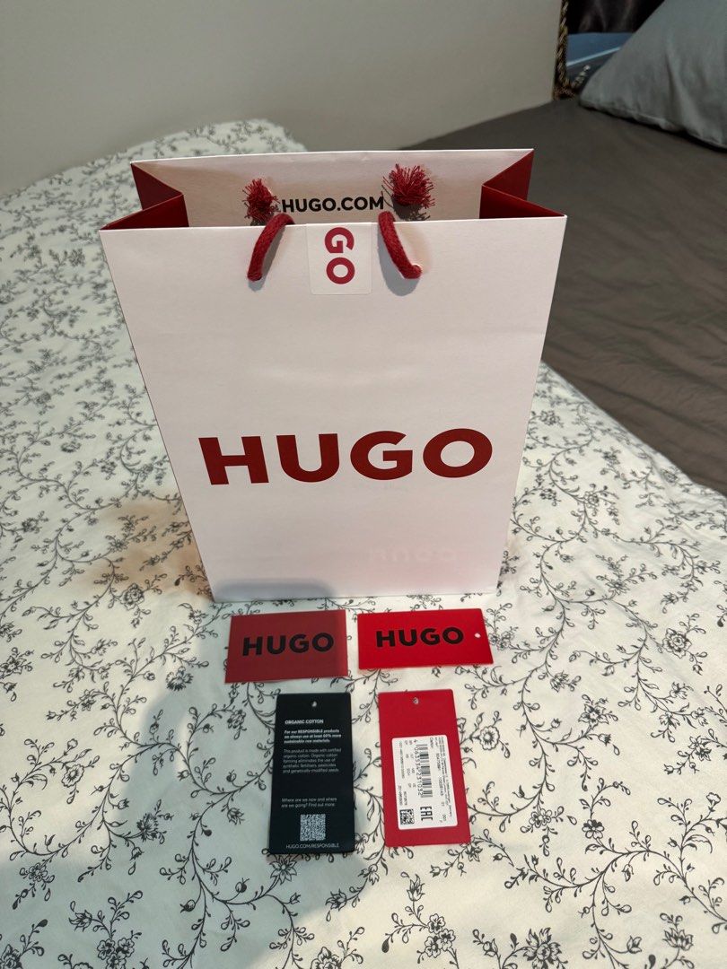Hugo boss paper bag latest