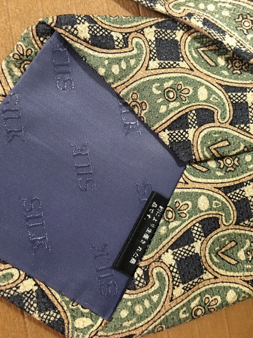 jean paul girbaud silk necktie (Category: Ties) located in San Juan City. Submitted by vrgyl (Listing ID 1317568082, Image 2). Description: authentic vintage necktie from japan silk preloved, please manage expectations what you see is what you get.