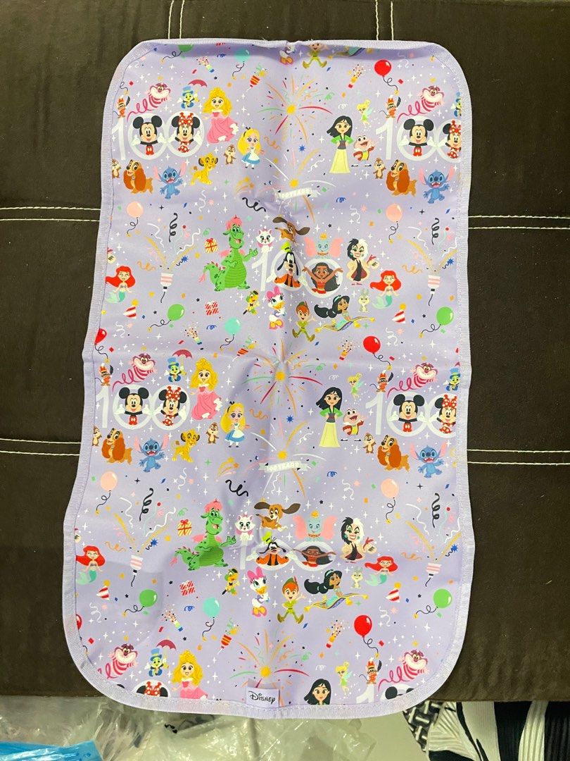 Jujube change pads (Category: Changing Mats & Accessories) located in Dagupan City. Submitted by francesco11 (Listing ID 1317600316, Image 2). Description: Ses 800 Ocean of dreams 800 2 black beauty 600 Duchess 500 paded.