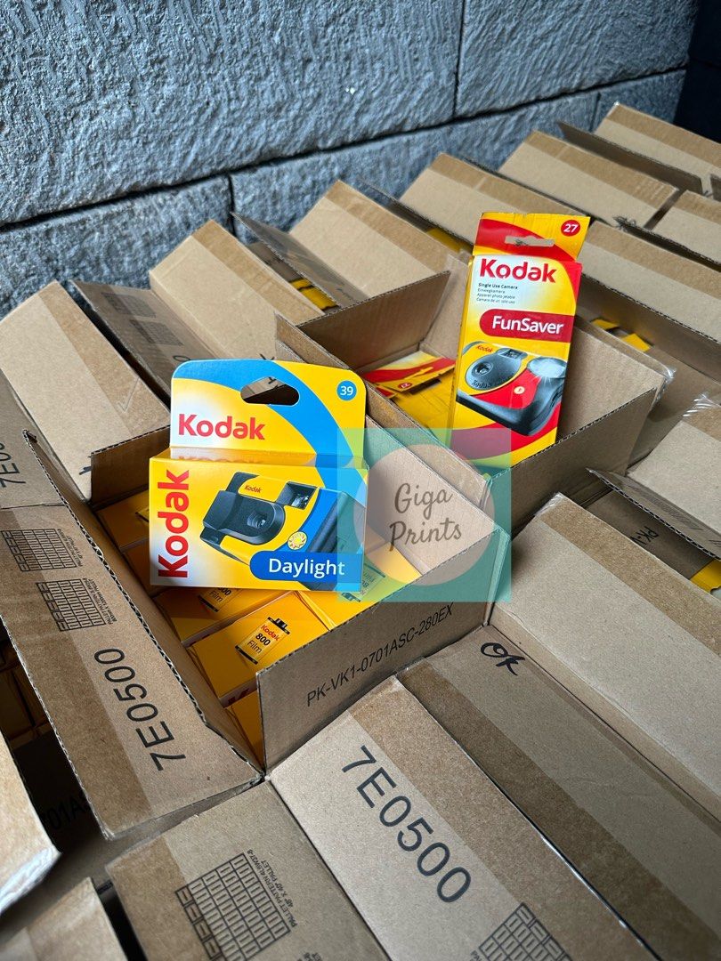 Kodak Disposable Camera (Category: Cameras) located in Quezon City. Submitted by bdsdc1998 (Listing ID 1317545361, Image 1). Description: Kodak Daylight- 1099 Kodak Funsaver- 1,199 Expiration : Jan and April 2026 .