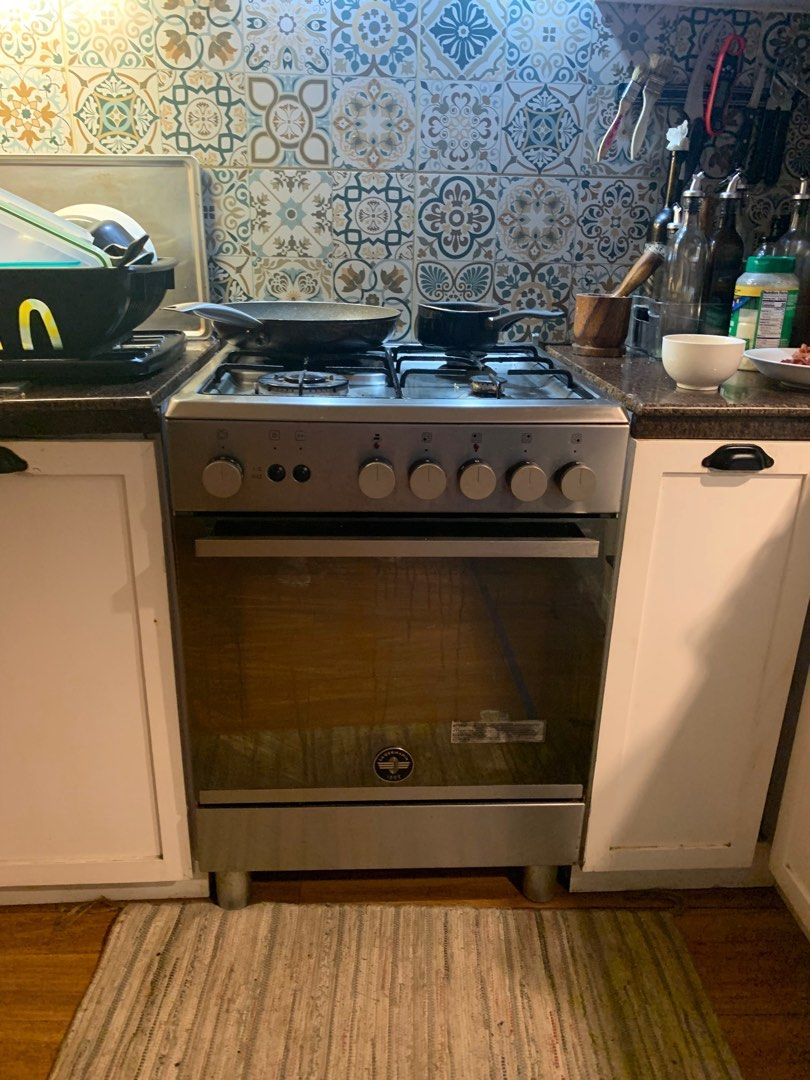 La Germania gas Oven (Category: Ovens & Toasters) located in Quezon City. Submitted by rusticmama11 (Listing ID 1317609542, Image 3). Description: LA GERMANIA TU65121DX Brand new is 49,598 60 cm range 3 gas burner and 1 hot plate 69L gas oven and electric grill With rotisserie accessory Purchased at ABENSON Virtis in November 2019 5 years old Well used Very good condition Free empty solane tank serviced once to change hot plate knob No repairs ot