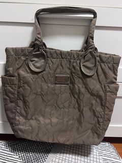 （分類：）位於 。 由 88887 提交（商品編號 1317668555，圖片 1）。簡介： 。