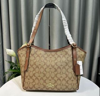 ✨MEADOW. COACH SHOULDER BAG SIGNATURE CANVAS