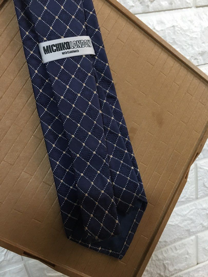 michiko london silk necktie (Category: Ties) located in San Juan City. Submitted by vrgyl (Listing ID 1317573959, Image 2). Description: authentic michiko london necktie silk, from japan please manage expectations for preloved items what you see is what you get.