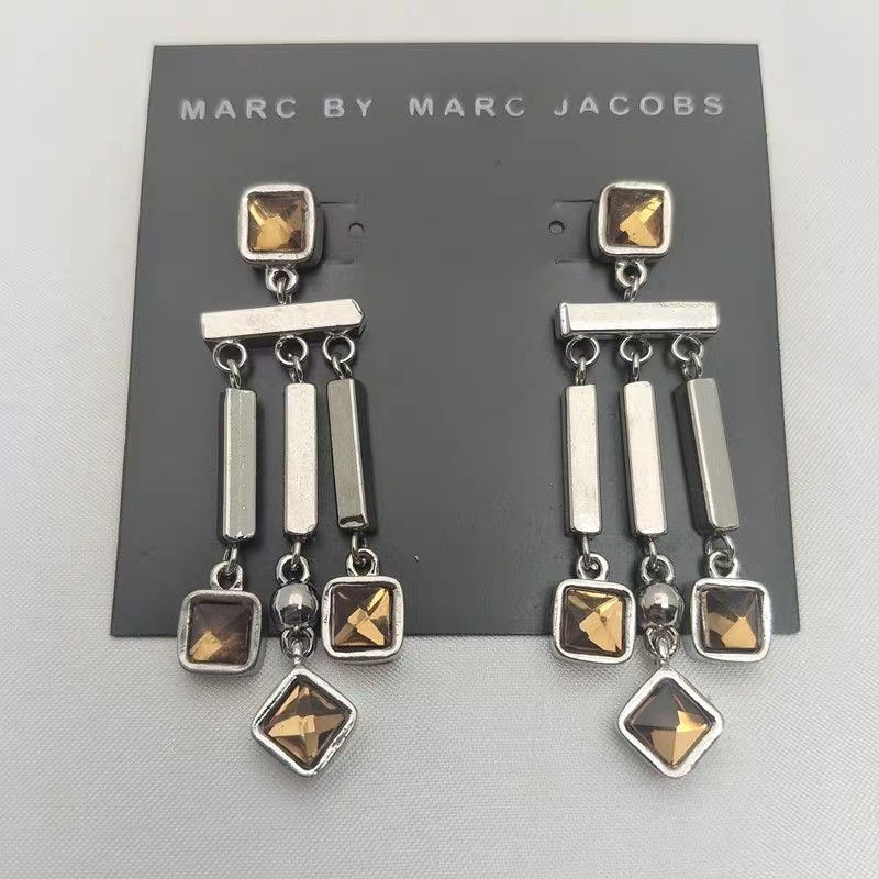 Moving Sale Marc Jacobs