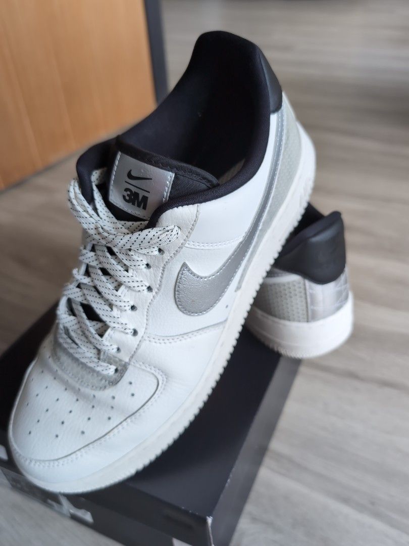 Nike Air Force 1 07 LV8 3M