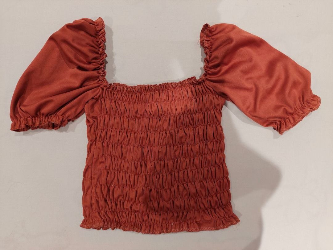 Off- Shoulder Burnt Red Cropped Top (Category: Sleeveless) located in Quezon City. Submitted by camiestuff (Listing ID 1317562205, Image 2). Description: .