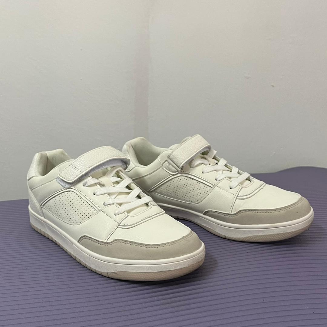 Rubi White Sneakers Women