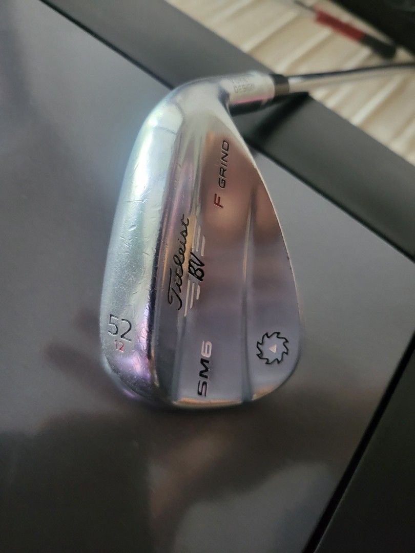 Titleist SM6 52 deg wedge F grind Sports Equipment Sports Games Golf on Carousell