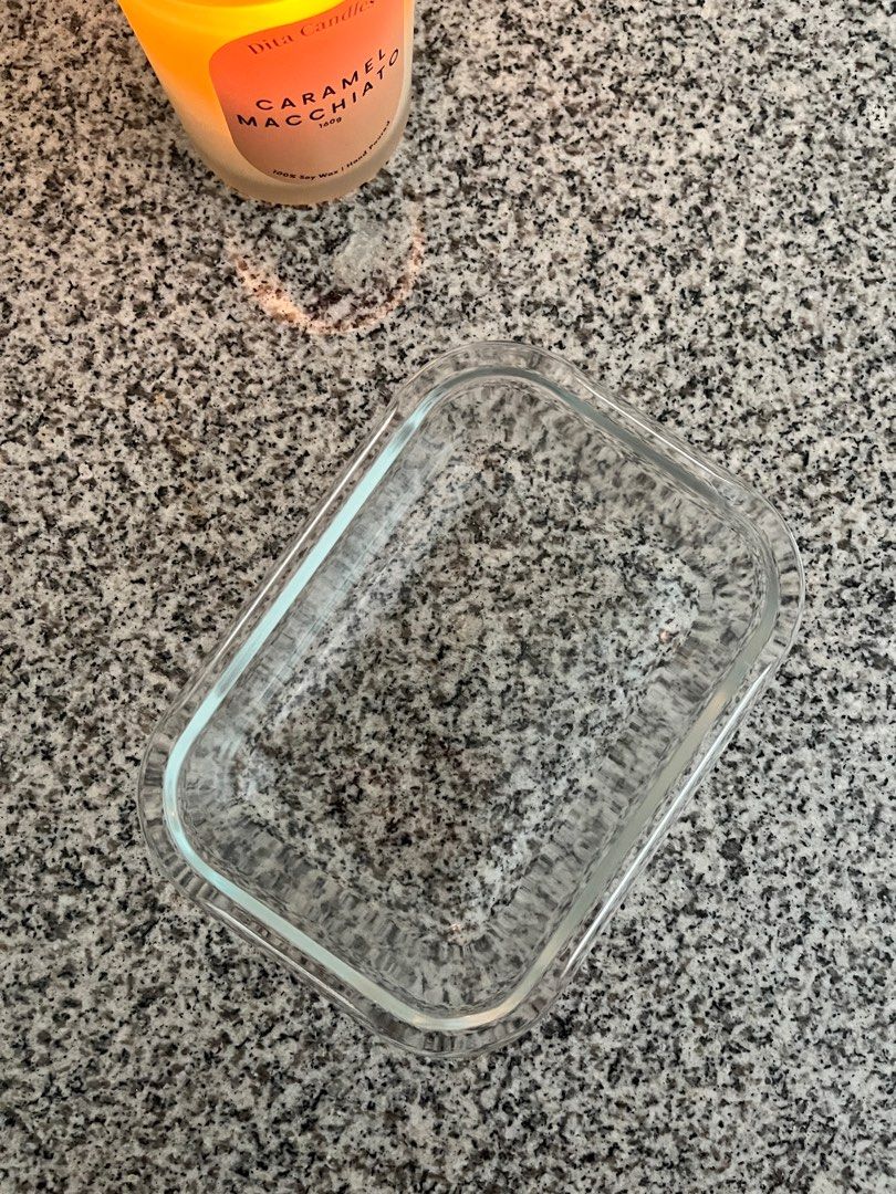 Thick Glass Butter Dish (Category: Other Kitchenware & Tableware) located in Antipolo. Submitted by anabri (Listing ID 1317707475, Image 2). Description: .