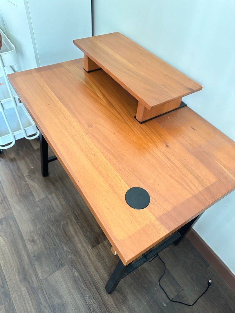 Wooded office desk with riser (Category: Office Furniture & Fixtures) located in Mandaluyong City. Submitted by _luxe4less (Listing ID 1317609790, Image 2). Description: Work Desk. With movable riser. With wireless charging dock. Top made of solid wood. Table 60x100x76cm Riser 60x26x12.4 cm Pick up Mandaluyong. At the AV Make website this would retail at 12,600 - a very very good deal 🙂 #flairchoosedays.