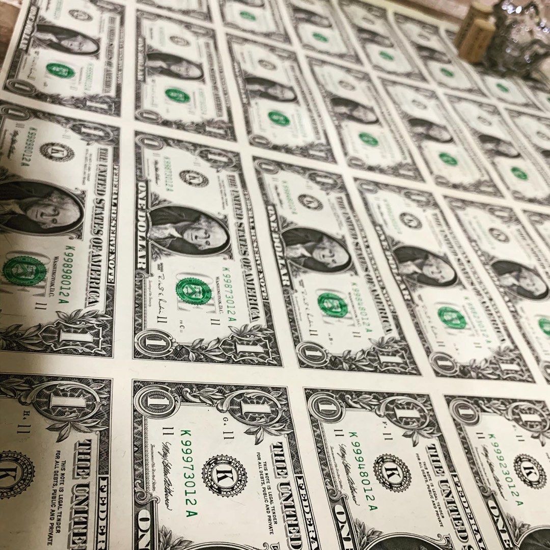 1 Dollar uncut bills 4x8 (Category: Currency) located in Pasig City. Submitted by ajimenez (Listing ID 1319220246, Image 2). Description: 1 Dollar Uncut Bills 4 collums x 8 rows Collection .