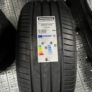 (Category: ) located in . Submitted by speedytires (Listing ID 1319199727, Image 1). Description: .