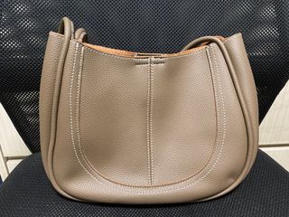 （分類：）位於 。 由 behk123 提交（商品編號 1319296272，圖片 1）。簡介： 。