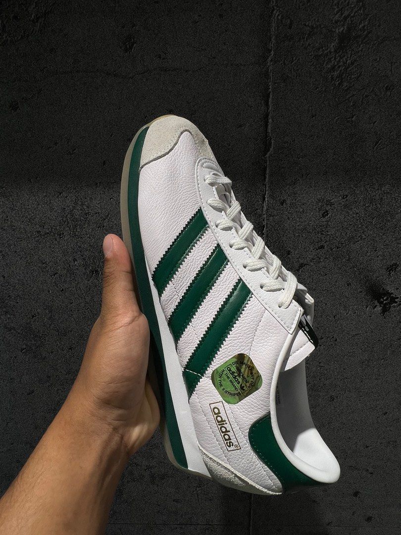Adidas Country Japan / Adidas Japan / Adidas Samba / Adidas Gazelle / Adidas  Spezial, Men's Fashion, Footwear, Sneakers on Carousell