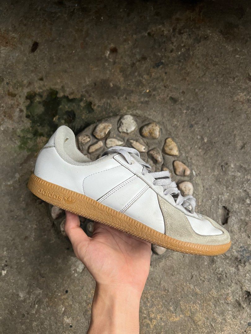 Adidas Gats (Category: Sneakers) located in Davao. Submitted by krbacaron (Listing ID 1319236384, Image 3). Description: Adidas Gats US 7 Minimal heel drag Sock liner 1,500.