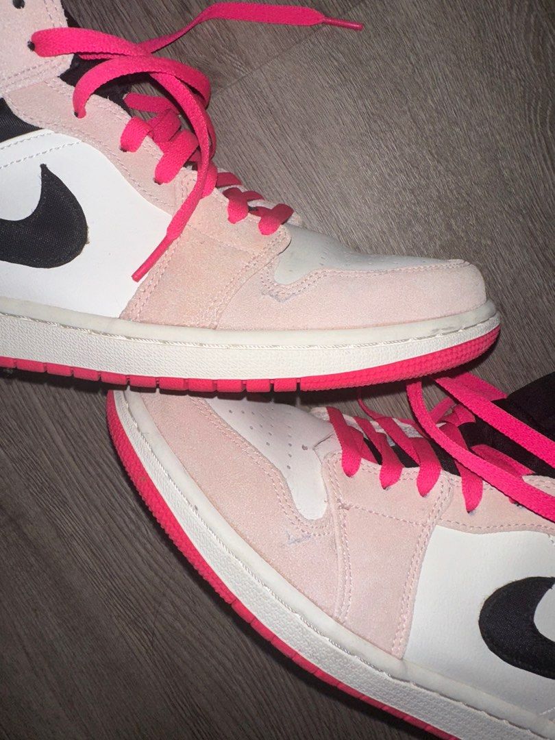 Jordan 1 mid se crimson tint outlet