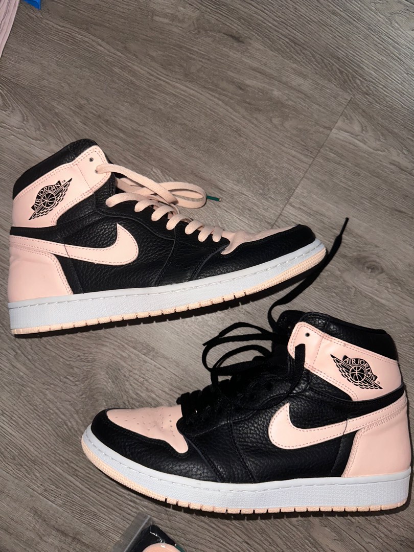 Jordan retro 1 crimson tint top