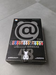 (Category: ) located in . Submitted by hyde_bearbrick (Listing ID 1319294093, Image 1). Description: .