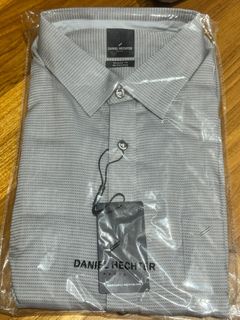 (Category: ) located in . Submitted by ex-closet (Listing ID 1319312459, Image 1). Description: .