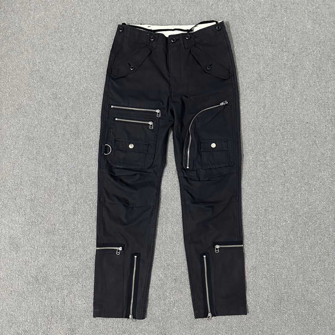Facetasm - Multipocket cargo pants (Category: Jeans) located in Pasig City. Submitted by jksonlineapparel.ph (Listing ID 1319284170, Image 1). Description: Facetasm - Multipocket cargo pants Authentic Dimension: Waistline: 30 Front rise: 12 inches Inseam: 30 inches Length: 41 inches Leg opening: 7 inches Well used .