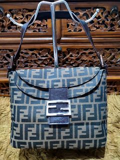 (Kategori: ) berada di . Dikirim oleh Satalandrabag_ (ID iklan 1319173620, Gambar 1). Deskripsi: .