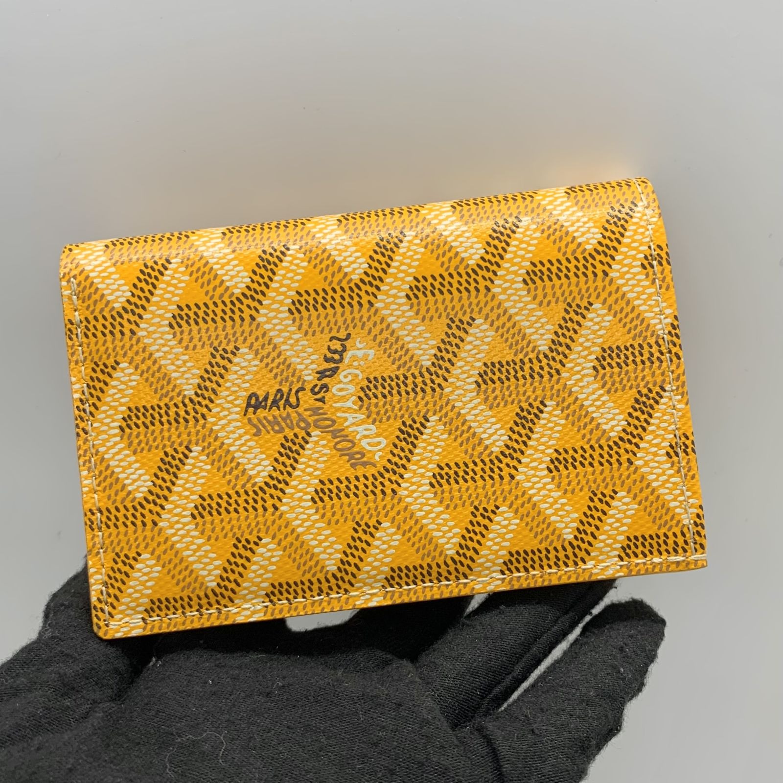 GOYARD SAINT PIERRE YELLOW CARD WALLET 247036227 GI Luxury Bags Wallets on Carousell