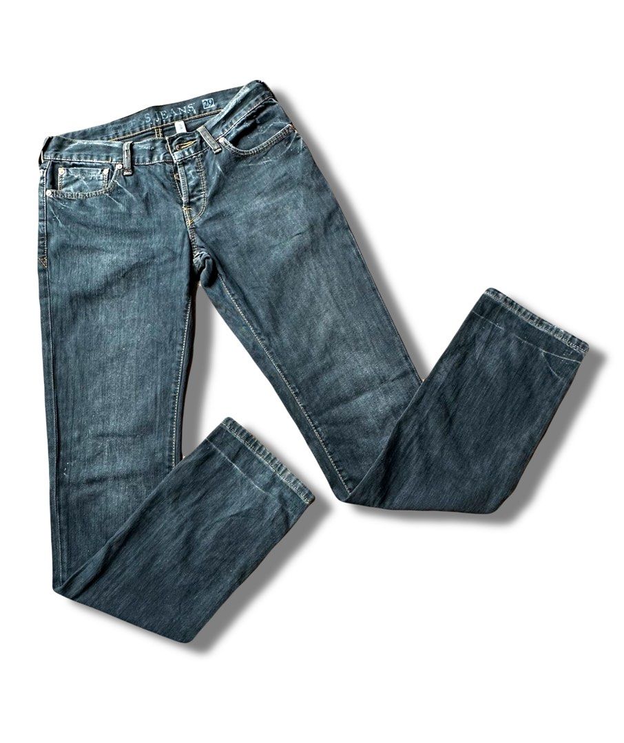 Guess Men s Button Fly Original Vintage Jeans Men s Fashion Bottoms Jeans on Carousell