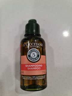 Giovanni Shampoo & Conditioner, Beauty & Personal Care, Hair on Carousell