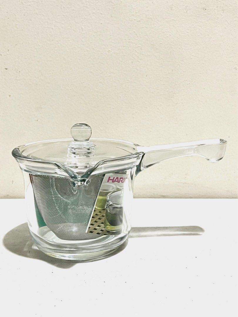 HARIO TEAPOT (Category: Coffee Machines & Makers) located in Taytay. Submitted by de.cafe (Listing ID 1319312863, Image 3). Description: HARIO TEAPOT QSJM-30 - 300 ml - New old box - Teapot & strainer - Heat resistant glassware 💰Php 899 only 🛵 Ships via same day delivery courier.