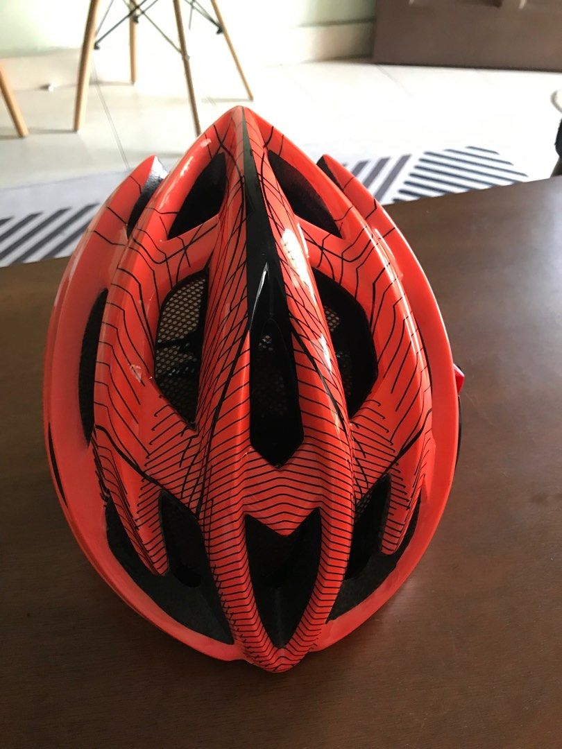 Helmets (Category: Bicycles) located in Johor Bahru. Submitted by tyswardrobe (Listing ID 1319156201, Image 3). Description: HELMET BASIKAL 🚴( cairbull ) ‼️ LIKE NEW ‼️ Reason letgo salah size Details - size L - orange color - can adjust size RM50 INCLUDE POSTAGE ( np: RM90 ) Price still can nego 🤏🏻😘 .