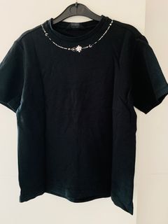 （分類：）位於 。 由 belle.c_63 提交（商品編號 1319165778，圖片 1）。簡介： 。