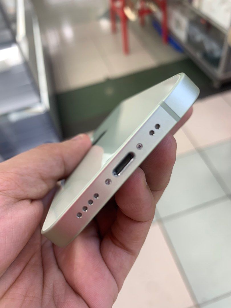 iPhone 12 mini (128gb) (Category: iPhone 12 Series) located in Manila. Submitted by arzillah (Listing ID 1319282283, Image 3). Description: iPhone 12 mini 128gb Factory unlock US variant 100% bh Slightly use Super kinis No issue All working Open for COD/COP + SF Manila area (sameday delivery) Province area (via LBC) required DP to avoid cancellations Physical store: Greenhills Shopping Center, 2ndfloor, stall#: Ai 11 Contact#: 09482217224 Page: A