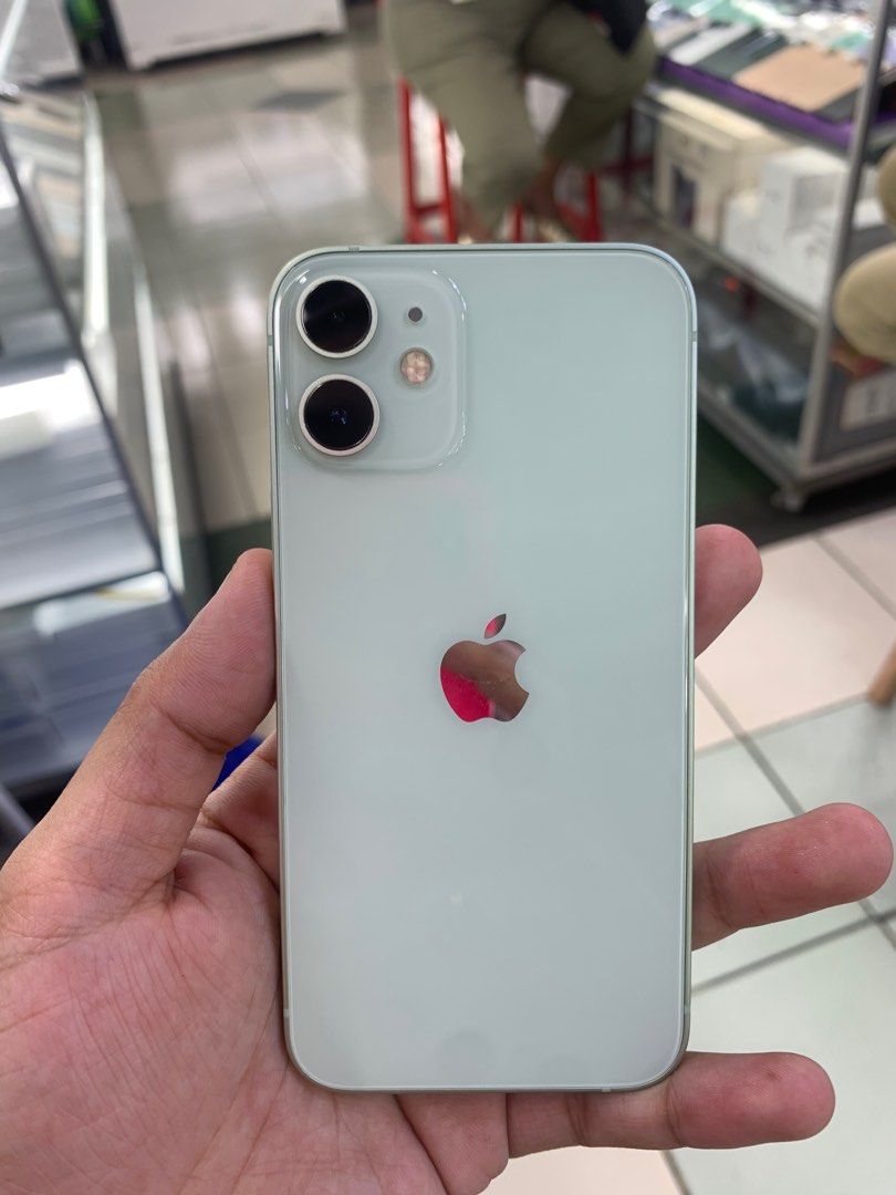 iPhone 12 mini (128gb) (Category: iPhone 12 Series) located in Manila. Submitted by arzillah (Listing ID 1319282283, Image 1). Description: iPhone 12 mini 128gb Factory unlock US variant 100% bh Slightly use Super kinis No issue All working Open for COD/COP + SF Manila area (sameday delivery) Province area (via LBC) required DP to avoid cancellations Physical store: Greenhills Shopping Center, 2ndfloor, stall#: Ai 11 Contact#: 09482217224 Page: A