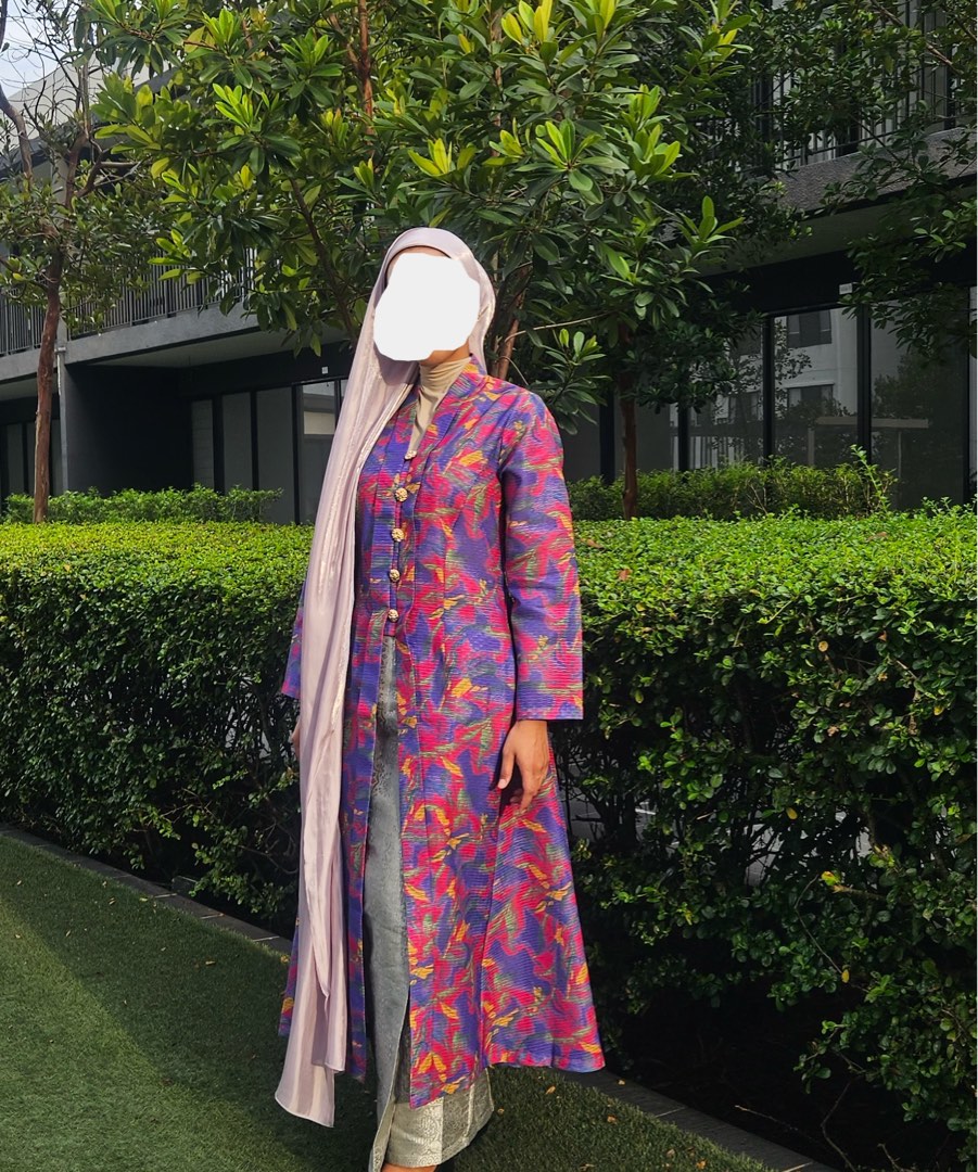 Labuh Kain Kebaya Labuh Set with Songket Kain, Women's Fashion, Muslimah Fashion ...